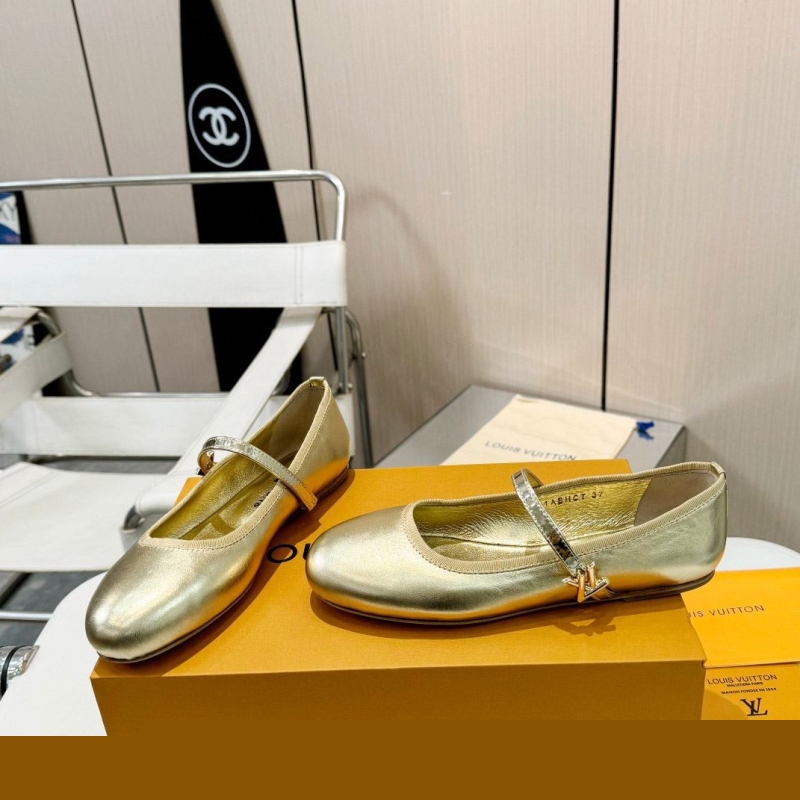 LV flat shoes
